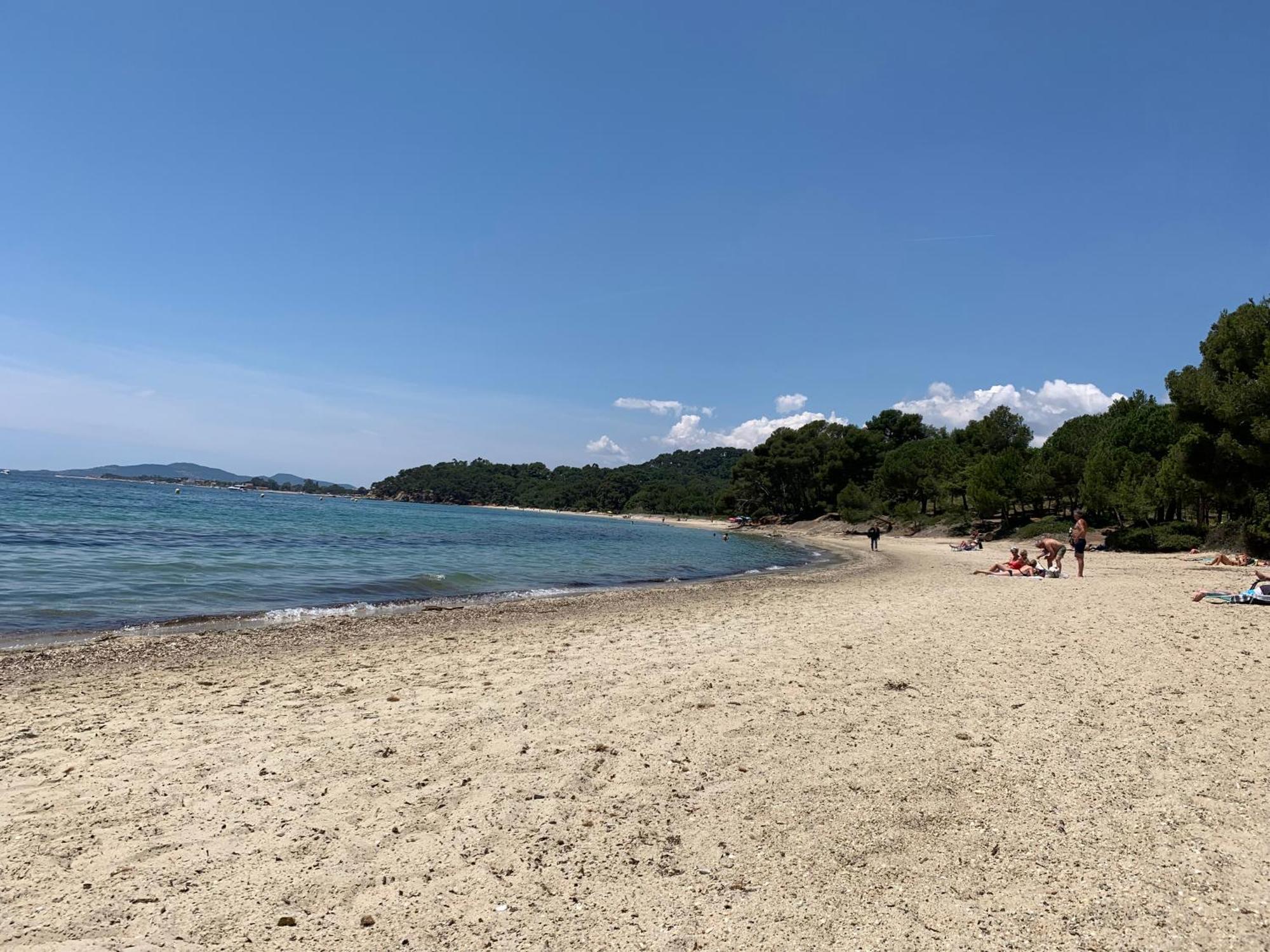 Joli Studio Tres Clair A Proximite Mer Pour 3 Personnes La Londe-les-Maures Exterior foto